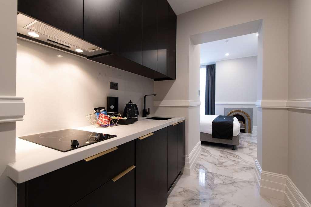 Holiday Inn & Suites - Parramatta Marsden Street By Ihg Sydney Room photo